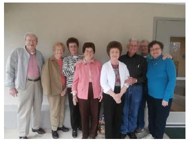 Jay and Mary Tilley, Joye Holder, Louise Jones, Joan and Clyde Horwath, and Wade and Nancy Thompson Mary and Jay Tilley, Wade and Nancy Thompson, Clyde and Joan Horwath and Louise Jones.